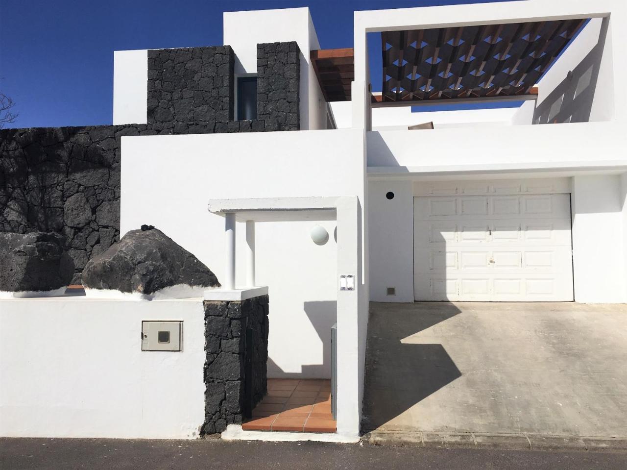 Villa Briseida By Villalia Playa Blanca  Exteriör bild